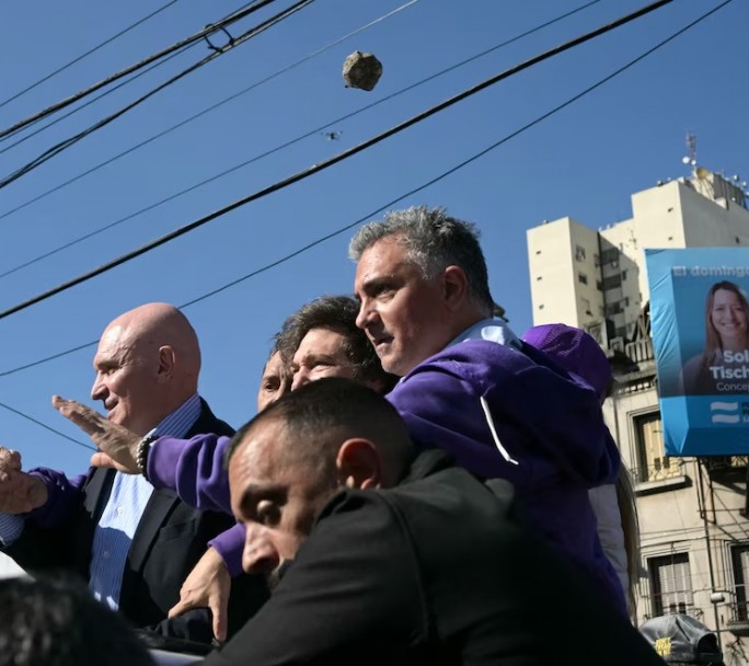 Milei: "La estrategia del kirchnerismo es destruir el plan económico, hacer manifestaciones violentas o intentar matarme"